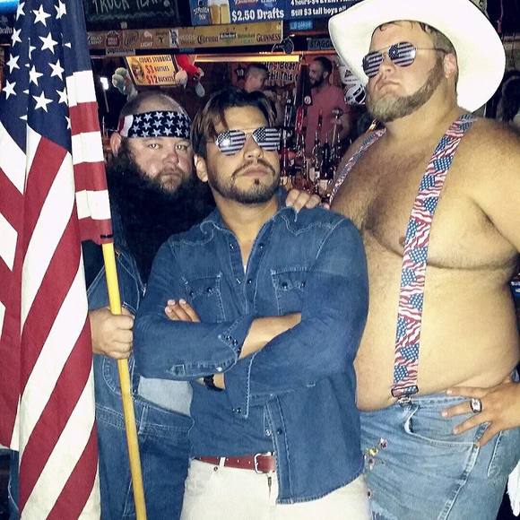 Meet your Posher, Kevin - Picture 1 of 1